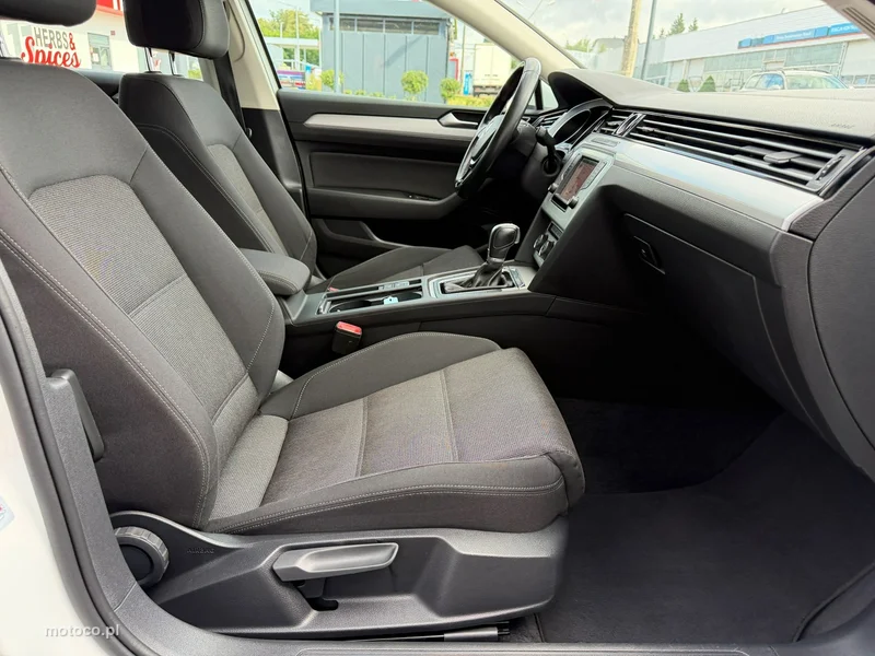Volkswagen Passat B8 34