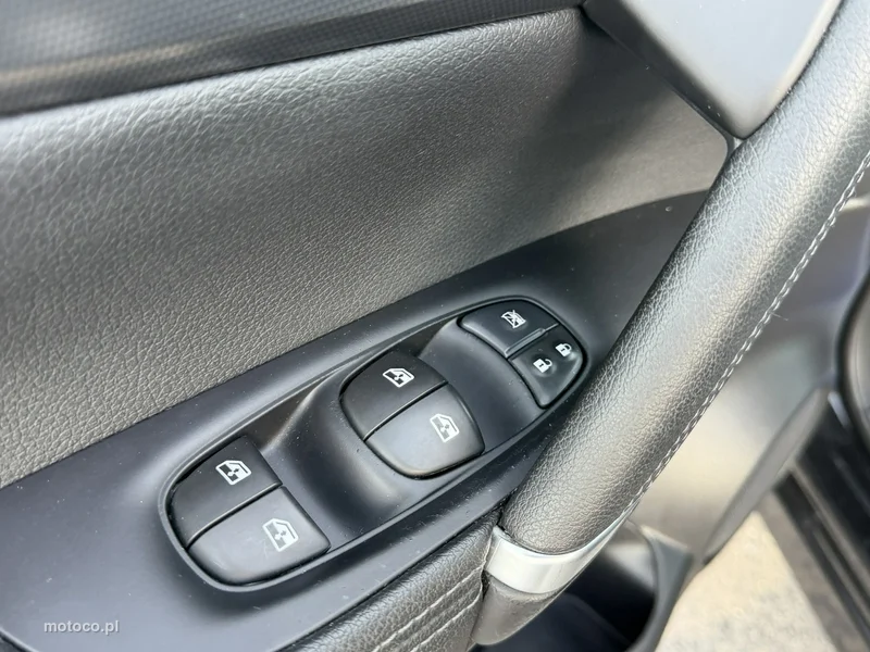 Nissan Qashqai 16
