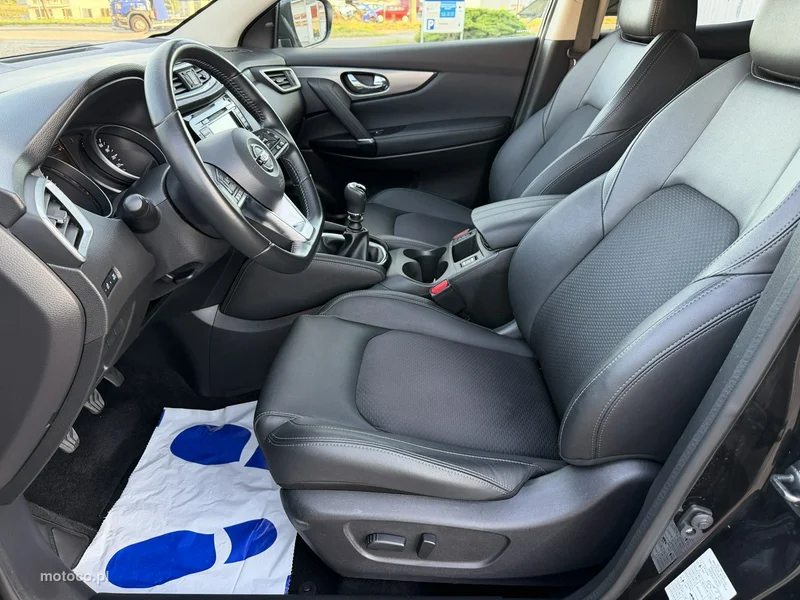 Nissan Qashqai 20