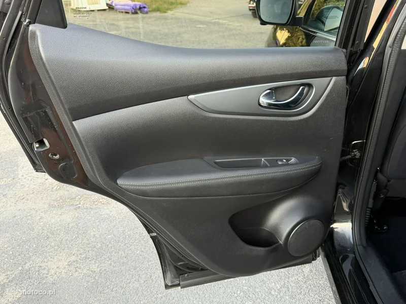 Nissan Qashqai 30