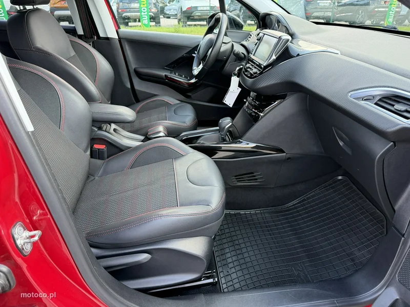 Peugeot 2008 33