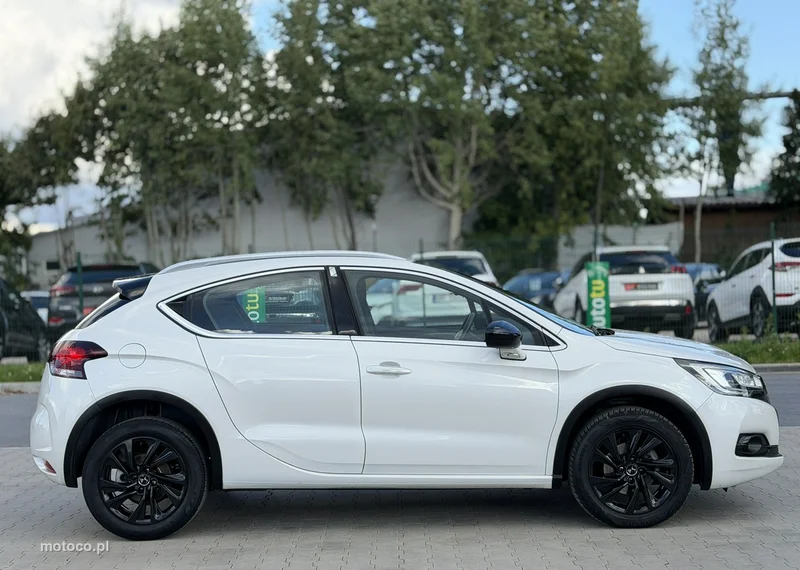 DS Automobiles DS 4 Crossback 12
