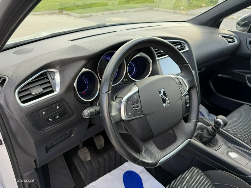 DS Automobiles DS 4 Crossback 20