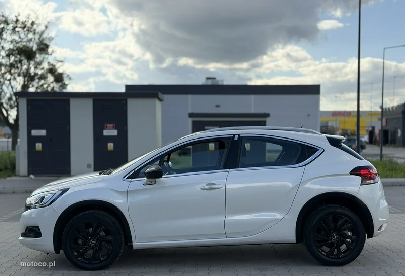 DS Automobiles DS 4 Crossback 6