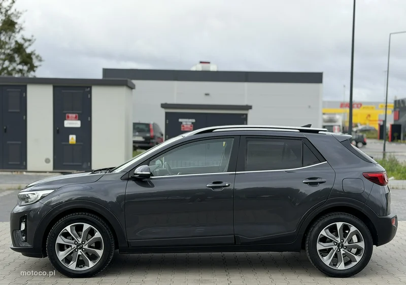 Kia Stonic 6