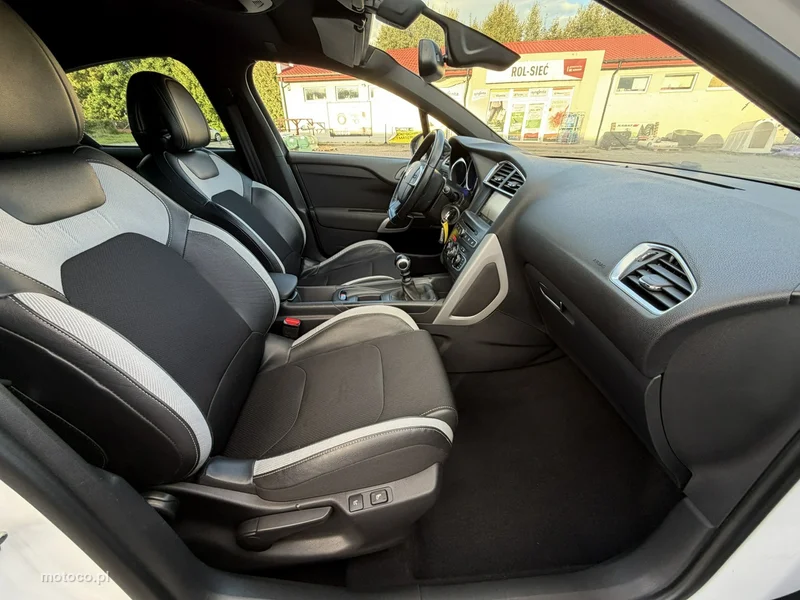DS Automobiles DS 4 34