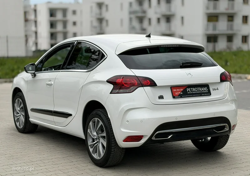 DS Automobiles DS 4 8