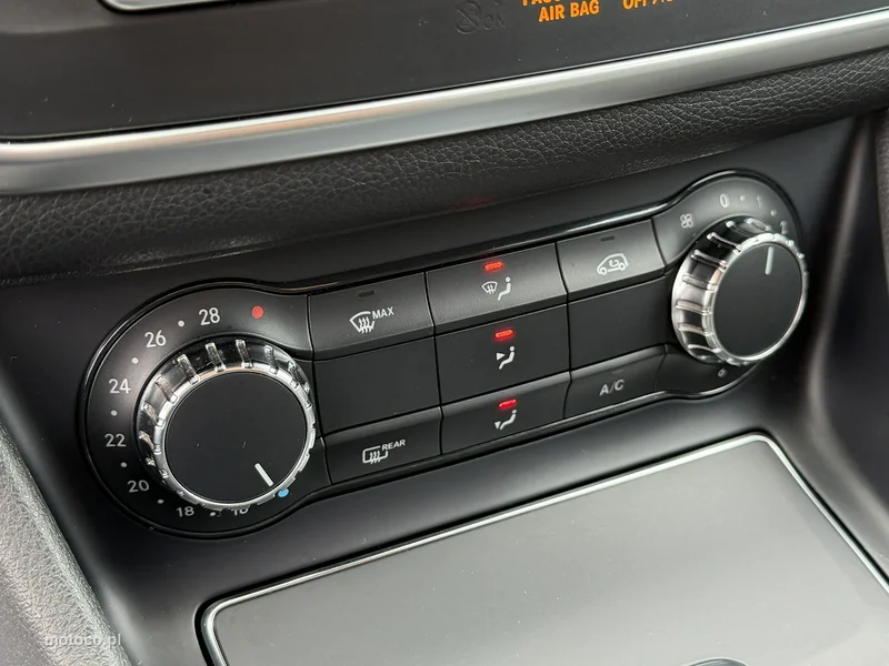 Mercedes-Benz CLA C117 220 27