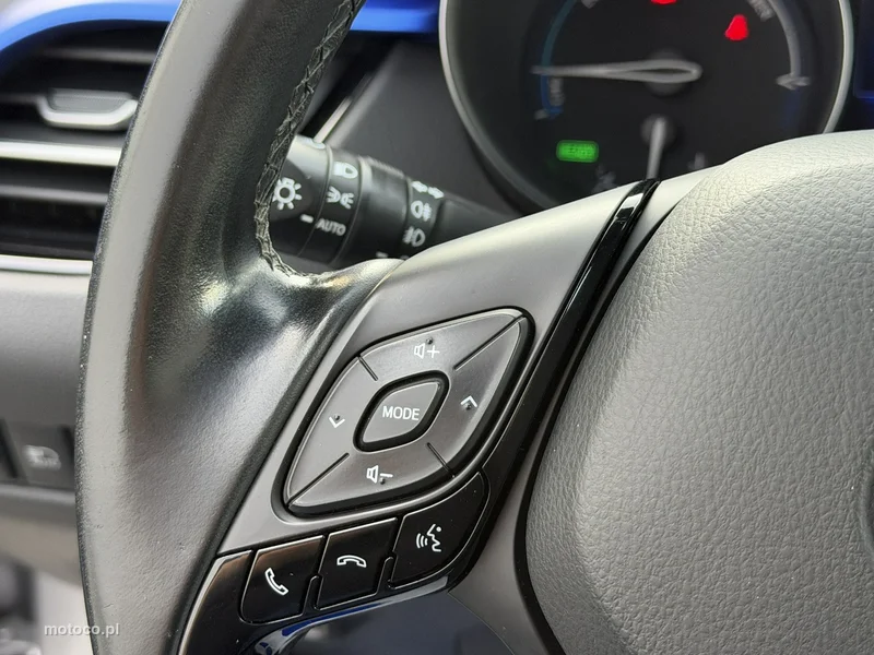Toyota C-HR AX10 23
