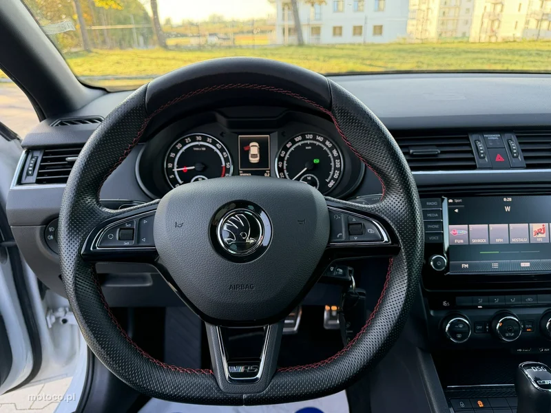 Skoda Octavia III 22