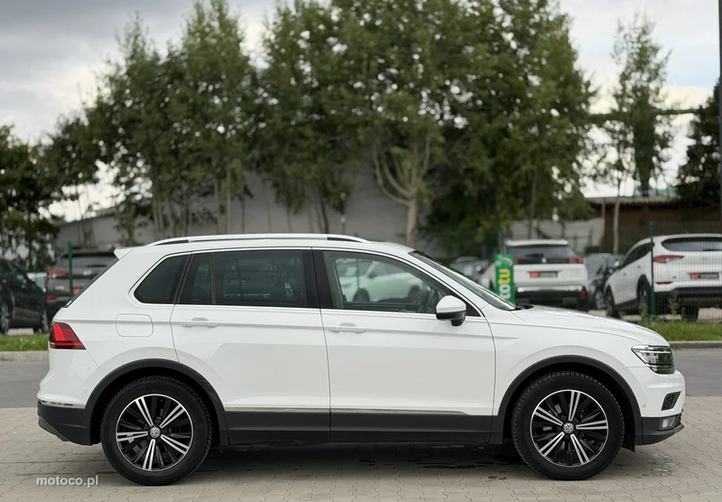 Volkswagen Tiguan AD 11