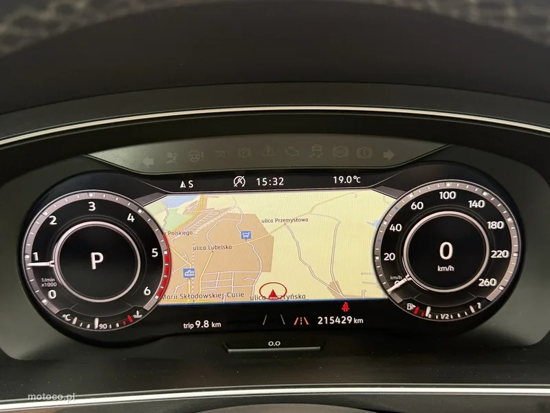 Volkswagen Tiguan AD 28