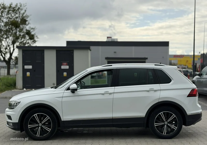 Volkswagen Tiguan AD 5