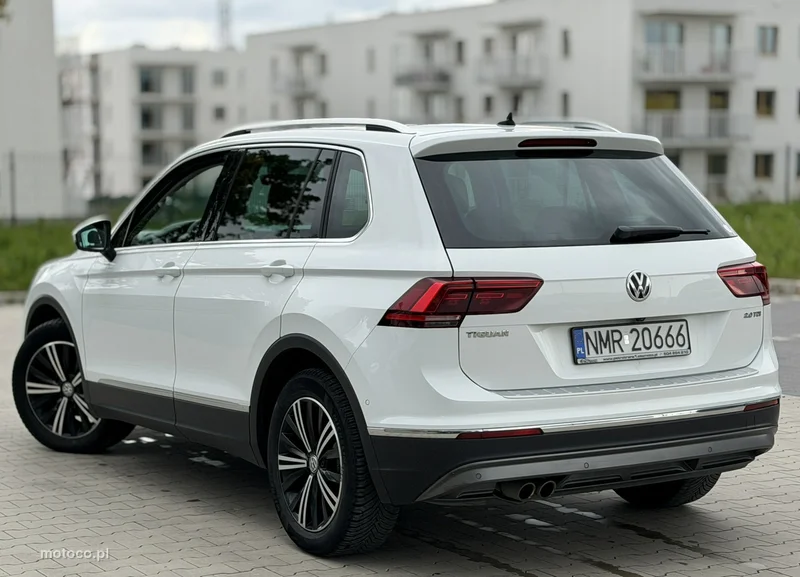 Volkswagen Tiguan AD 6