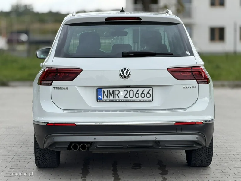 Volkswagen Tiguan AD 8