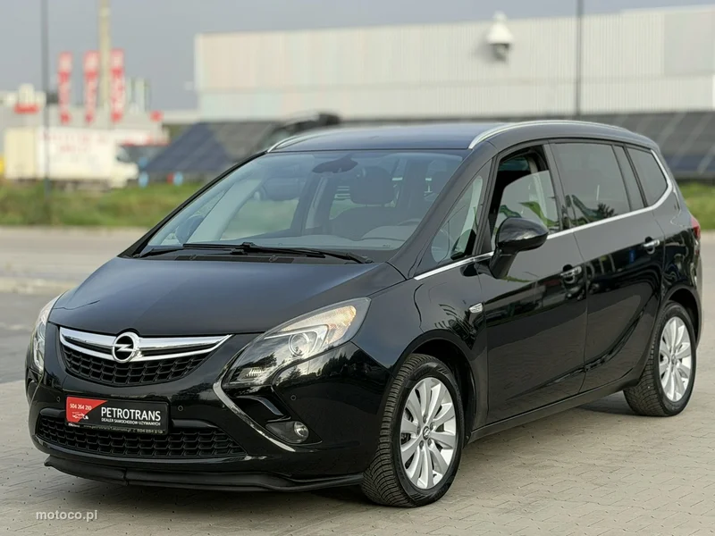 Opel Zafira C Tourer 5