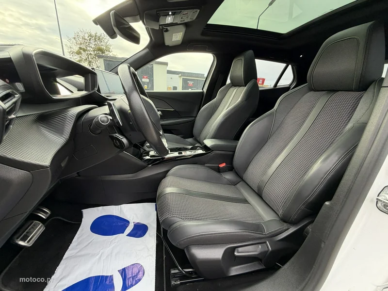 Peugeot 2008 17