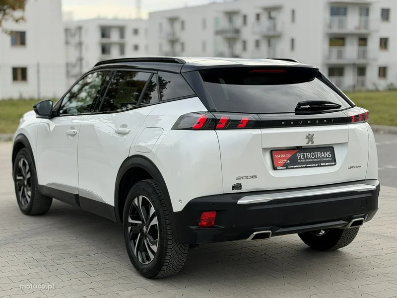 Peugeot 2008 7
