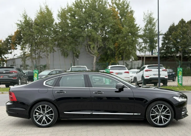 Volvo S90 12
