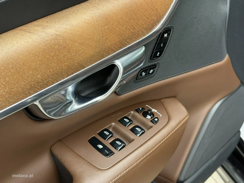 Volvo S90 14