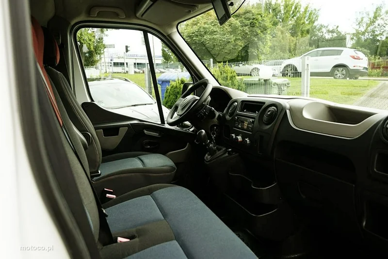 Renault Master 16