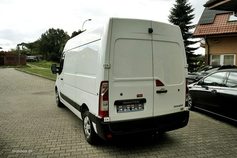 Renault Master 4