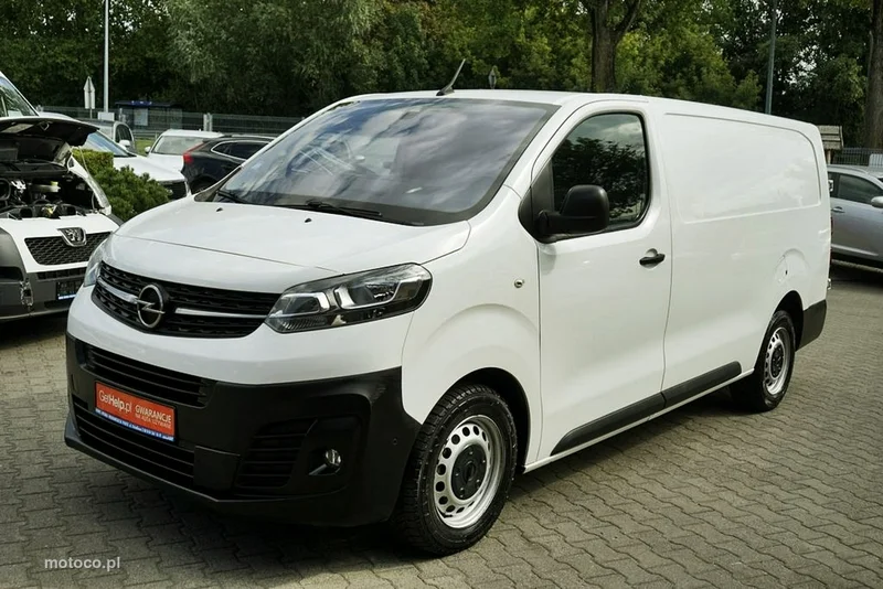 Opel Vivaro 9