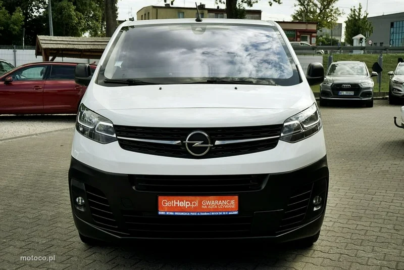 Opel Vivaro 10