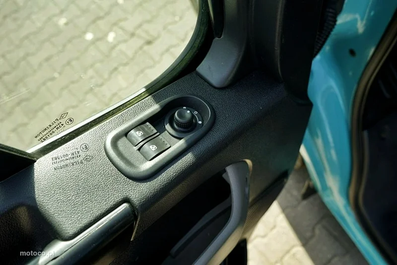 Renault Master 19