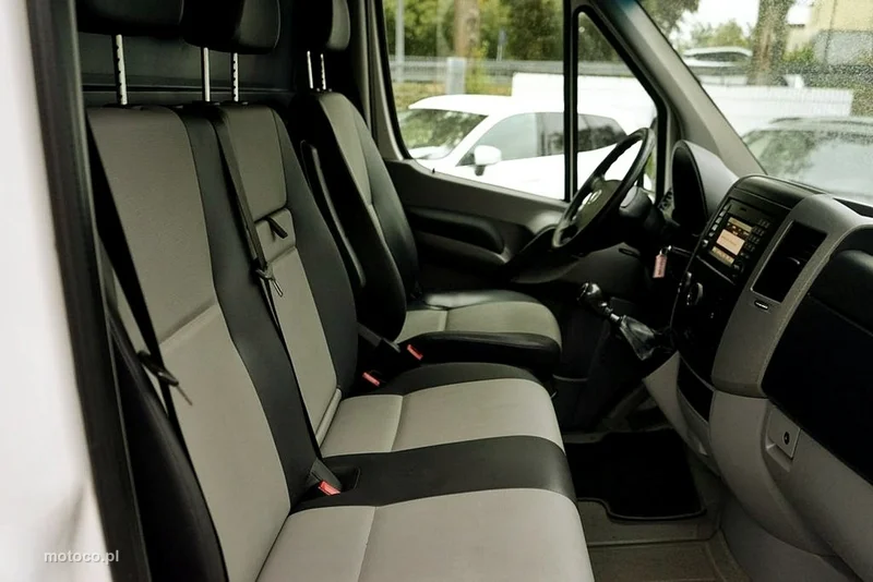 Volkswagen Crafter 12