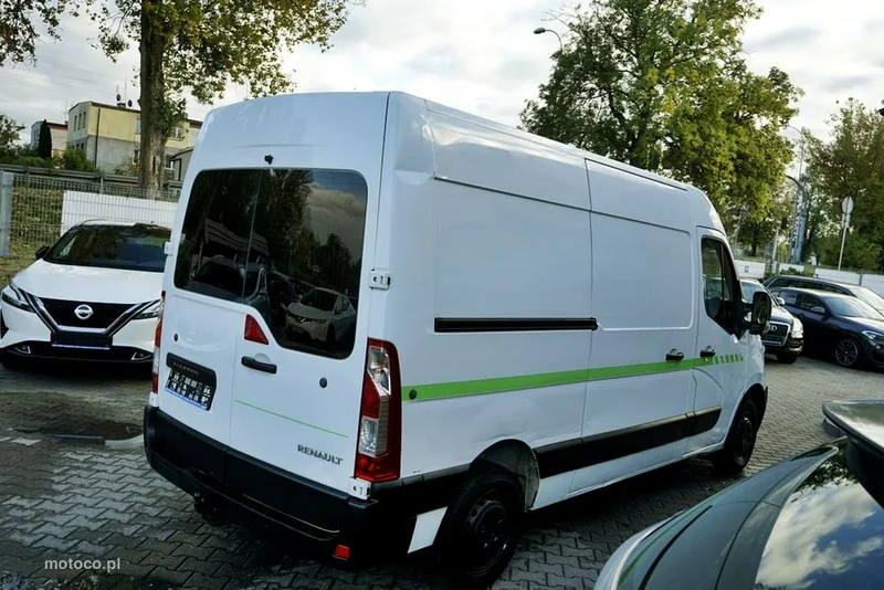 Renault Master 8