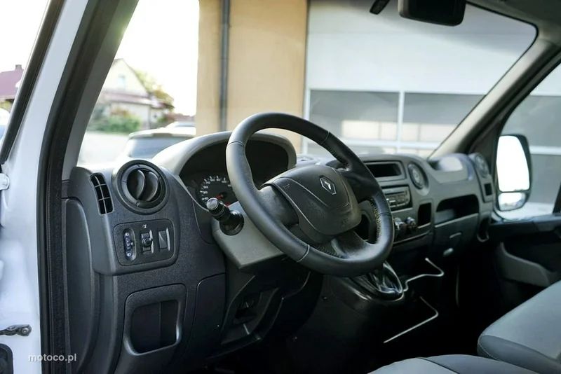 Renault Master 14