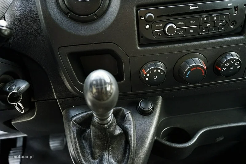 Renault Master 16