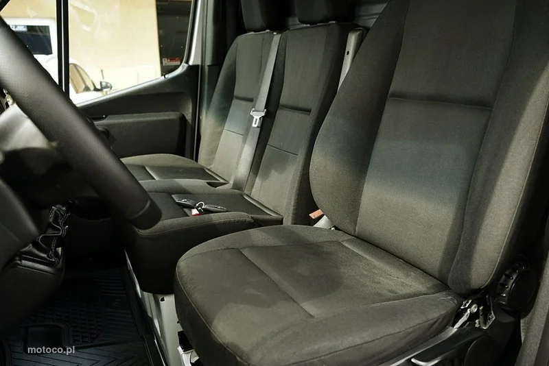 Mercedes-Benz Sprinter 18