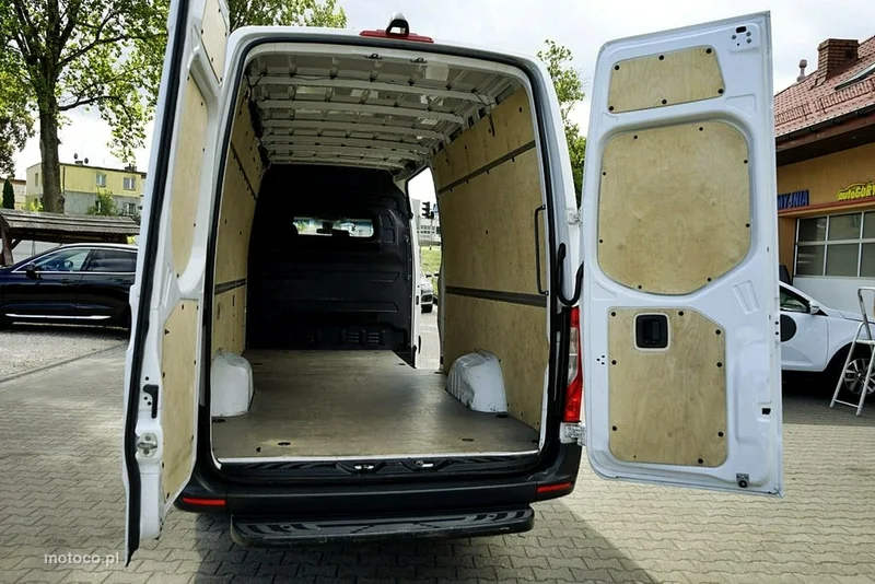 Mercedes-Benz Sprinter 31