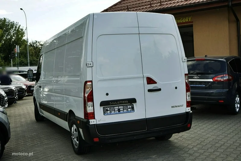 Renault Master 6