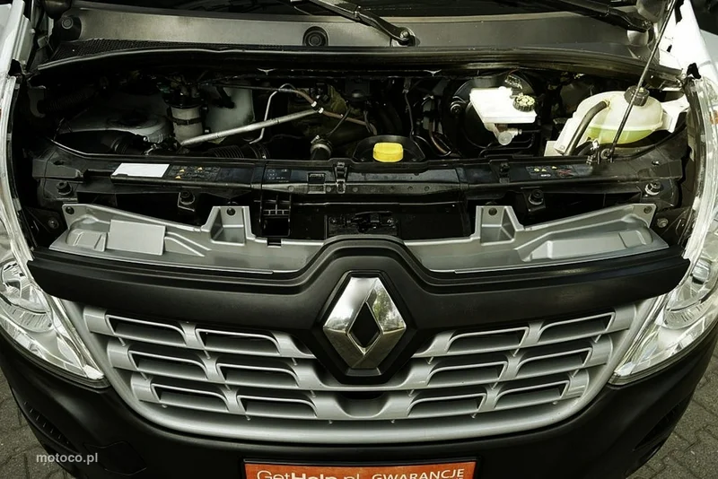 Renault Master 12