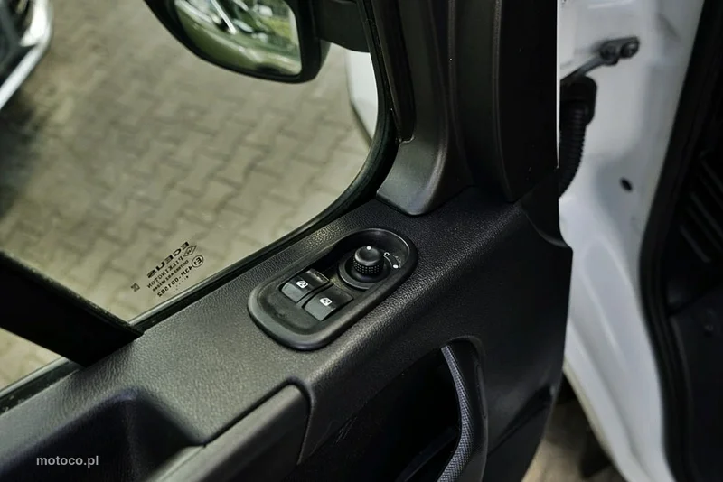 Renault Master 13