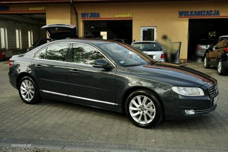 Volvo S80 12