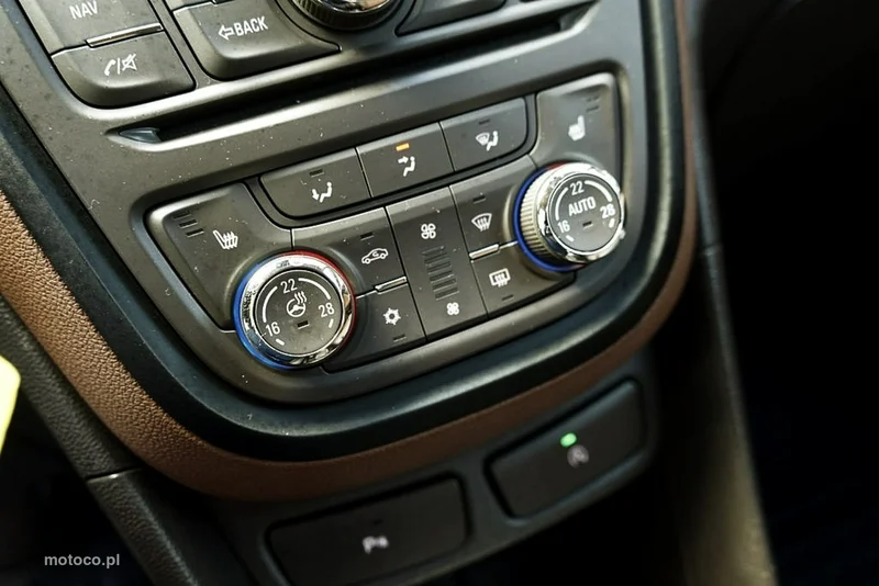 Opel Mokka A 27