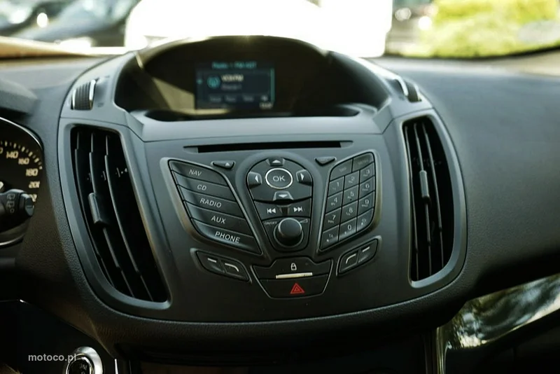 Ford Kuga II 21