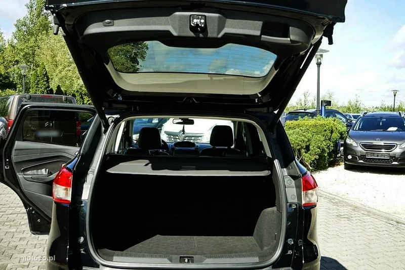 Ford Kuga II 25