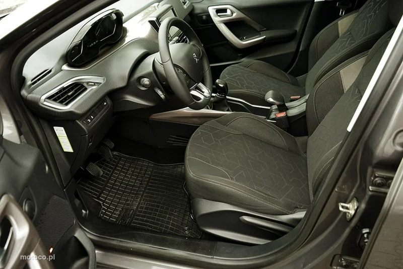 Peugeot 2008 16