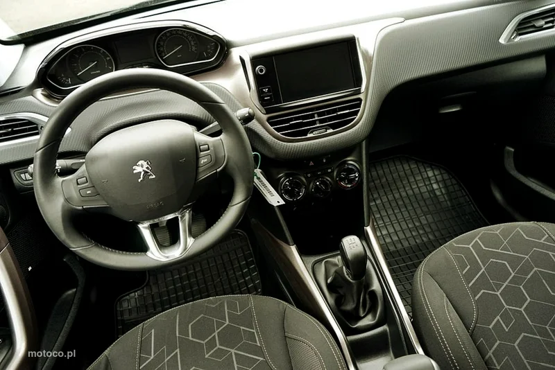 Peugeot 2008 23
