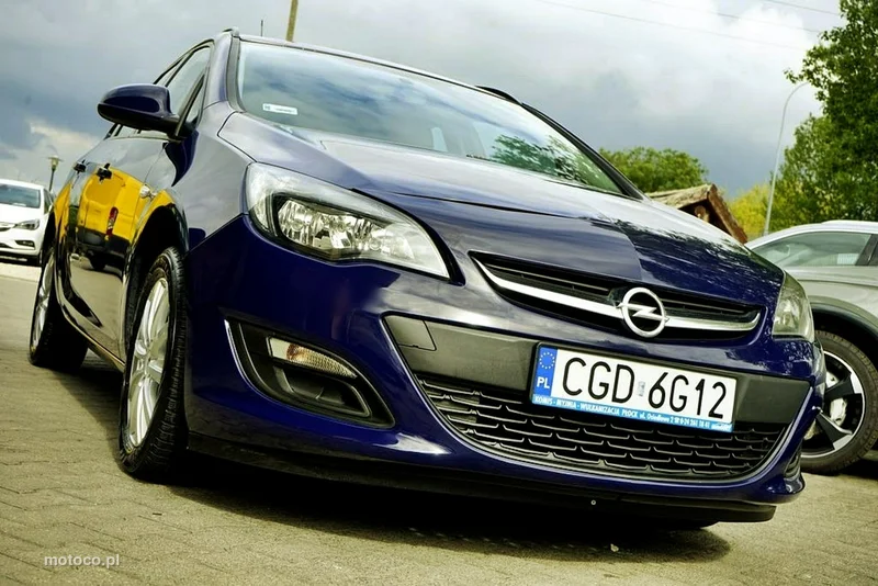Opel Astra J 2