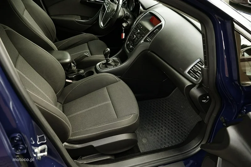Opel Astra J 14