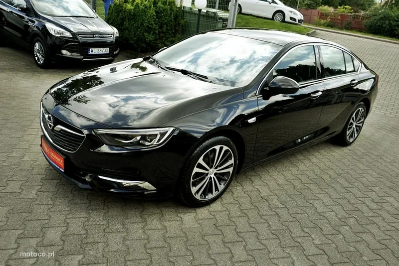 Opel Insignia Grand Sport 2