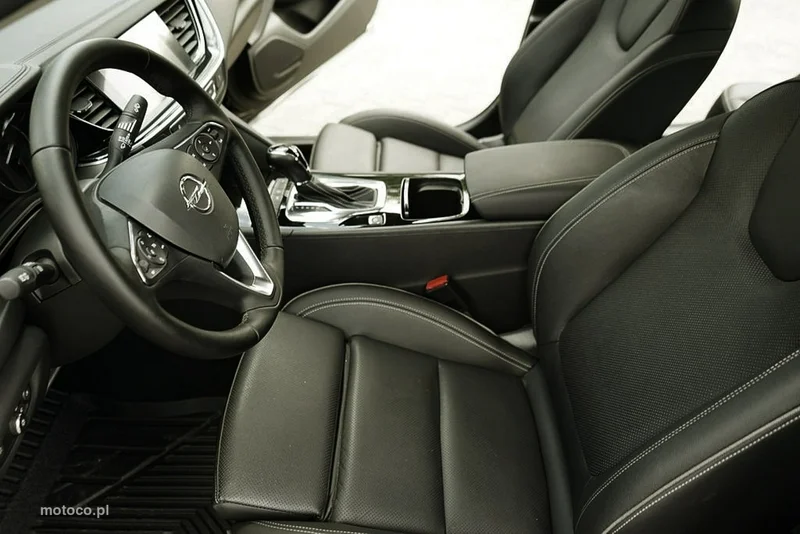 Opel Insignia Grand Sport 13
