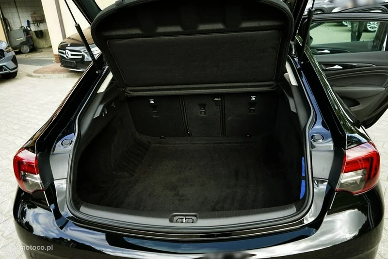 Opel Insignia Grand Sport 27