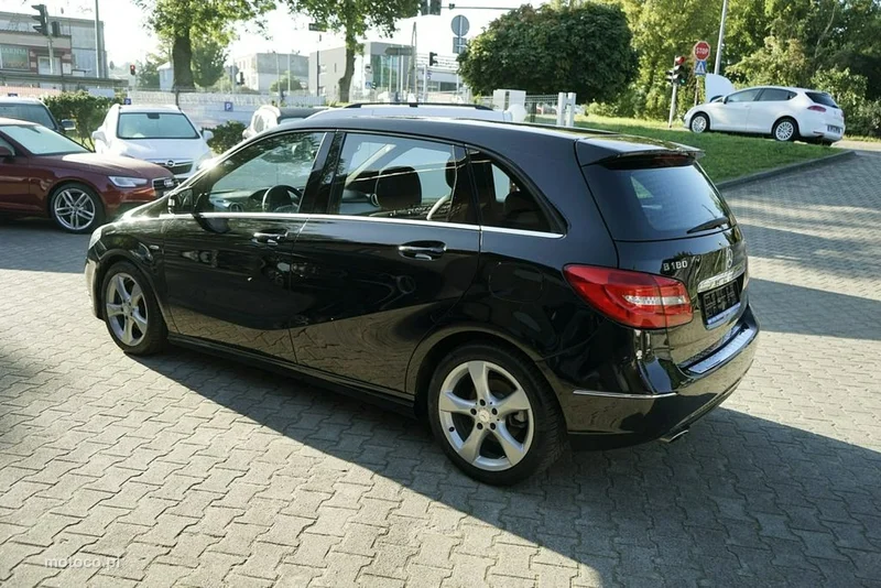Mercedes-Benz Klasa B W246 B 180 4